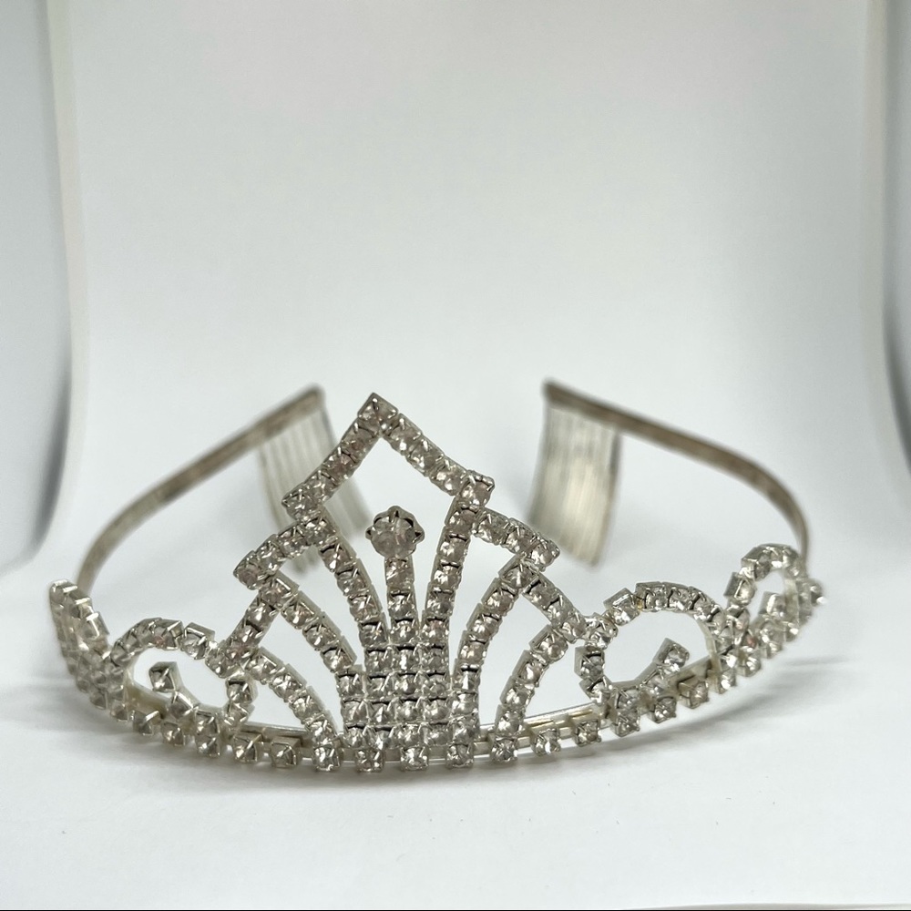Rhinestone Crown Tiara! - Picture 3 of 6